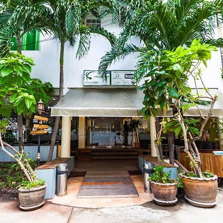 New Road Guest House