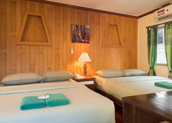 New Road Hostel *