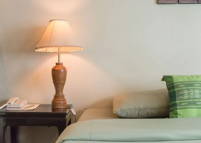 New Road Hostel *