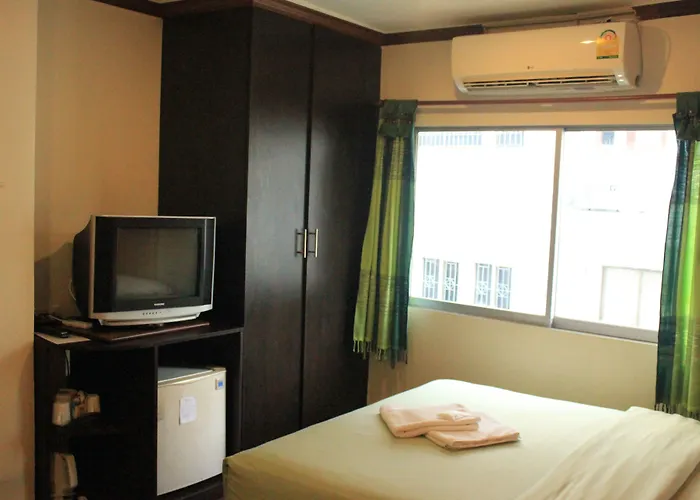 New Road Hostel