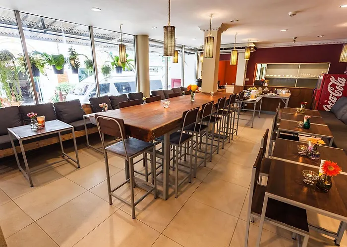 New Road Hostel Bangkok